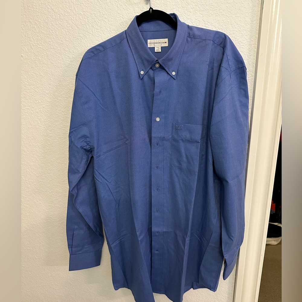Cutter and buck LT great condition button down.